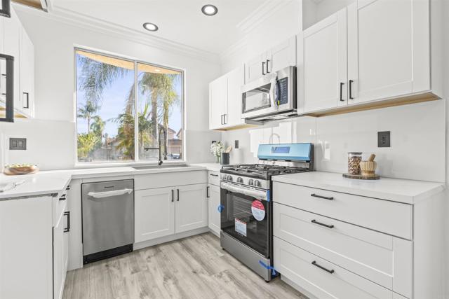 Detail Gallery Image 18 of 43 For 1344 Corte Lira, San Marcos,  CA 92069 - 4 Beds | 2/1 Baths