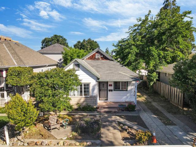 65 E 2nd Street, Morgan Hill CA: https://media.crmls.org/mediaz/a8601ea6-3c9f-41ac-a514-f0f5ff9af36c.jpg