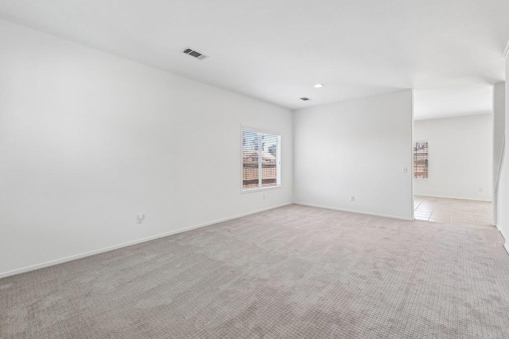 915 Applewilde Drive - photo 13