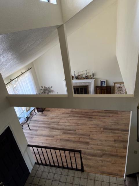 159 Port Royal Avenue, Foster City CA: https://media.crmls.org/mediaz/a860cafd-3783-4795-9f97-dfca8d635d1e.jpg