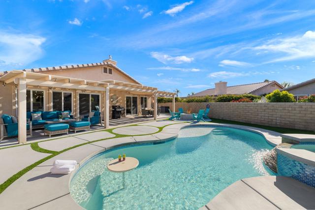 49771 Lincoln Drive, Indio CA: https://media.crmls.org/mediaz/a861026e-8dc5-4899-af38-7d067944cdb4.jpg
