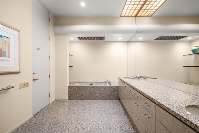 203 Kiva Drive, Palm Desert CA: https://media.crmls.org/mediaz/a8617d3f-43cd-4d98-8cfc-7642d08e1083.jpg