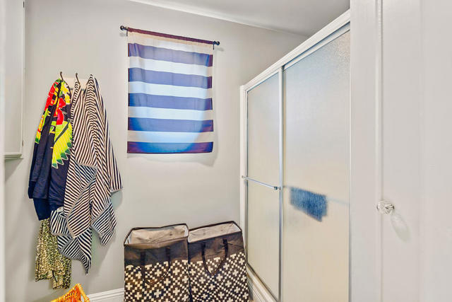 38250 Azalea Drive, Palm Desert CA: https://media.crmls.org/mediaz/a862d874-5e64-489f-875c-c141698d1a03.jpg