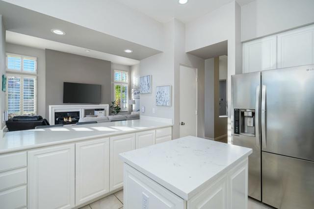 57916 Interlachen, La Quinta CA: https://media.crmls.org/mediaz/a8633bd5-44cf-4185-b6e3-3dd465184e23.jpg