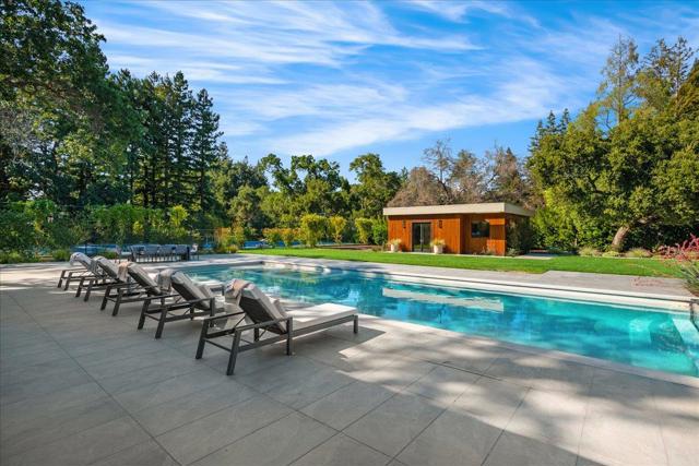 88 Tuscaloosa Avenue, Atherton CA: https://media.crmls.org/mediaz/a866b5a9-fa6e-4306-8c41-4cdb6c942ad4.jpg