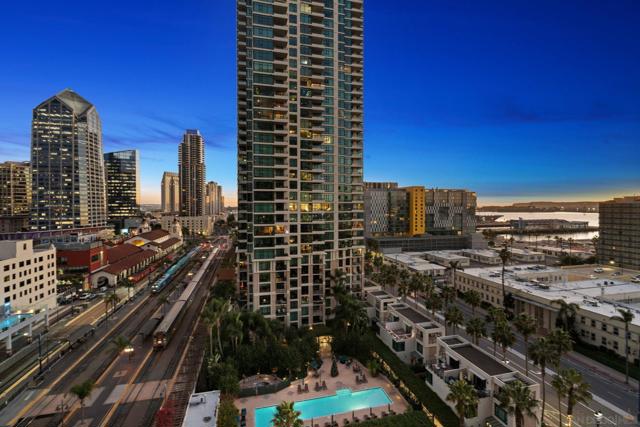 1325 Pacific Hwy, San Diego CA: https://media.crmls.org/mediaz/a866dcea-4efa-40eb-95c8-7c5e265eb3ab.jpg