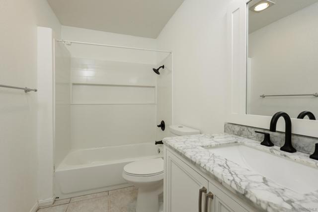 8338 Regents Rd., San Diego CA: https://media.crmls.org/mediaz/a86767d9-6184-4472-8d14-a3a1adba3fd3.jpg