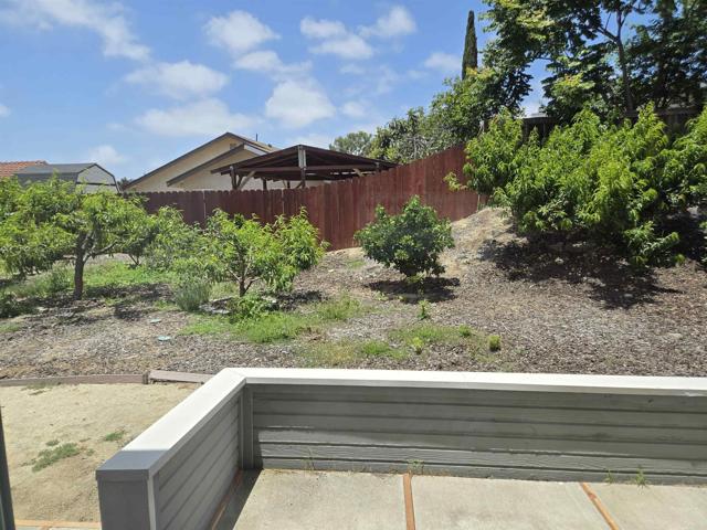 Detail Gallery Image 1 of 5 For 363 Windjammer Circle, Chula Vista,  CA 91910 - 2 Beds | 2/1 Baths
