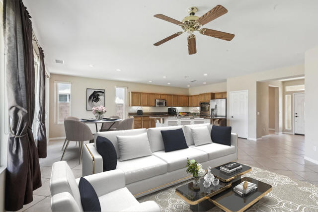 60375 Living Stone Drive, La Quinta CA: https://media.crmls.org/mediaz/a86a32e1-b14f-427e-b565-1d9e58f1fbc5.jpg