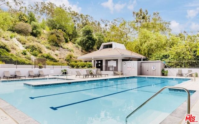 2801 Woodwardia Drive, Los Angeles CA: https://media.crmls.org/mediaz/a86a7fbc-bd5b-4ef7-86aa-9fb9e1a5e7dd.jpg