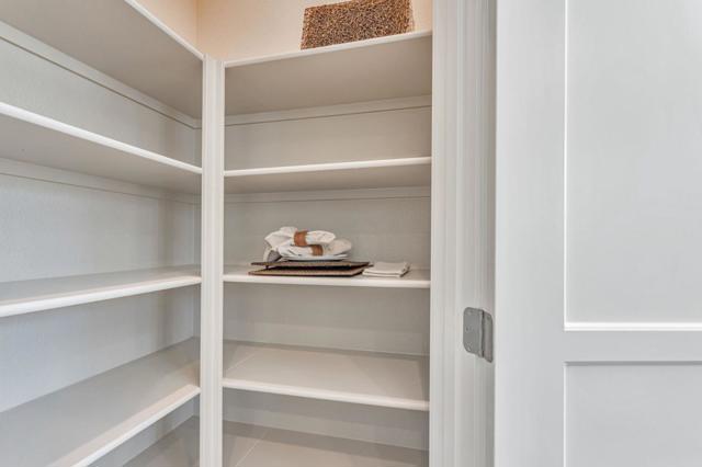 1153 Coyote Peak Way, Hollister CA: https://media.crmls.org/mediaz/a86ac9d5-59be-4c7e-9566-1e4c84998b9f.jpg