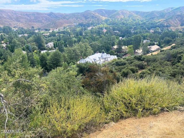 29266 Wagon Road, Agoura Hills CA: https://media.crmls.org/mediaz/a86b1880-ae13-4243-8d38-c9e6e94db9f3.jpg