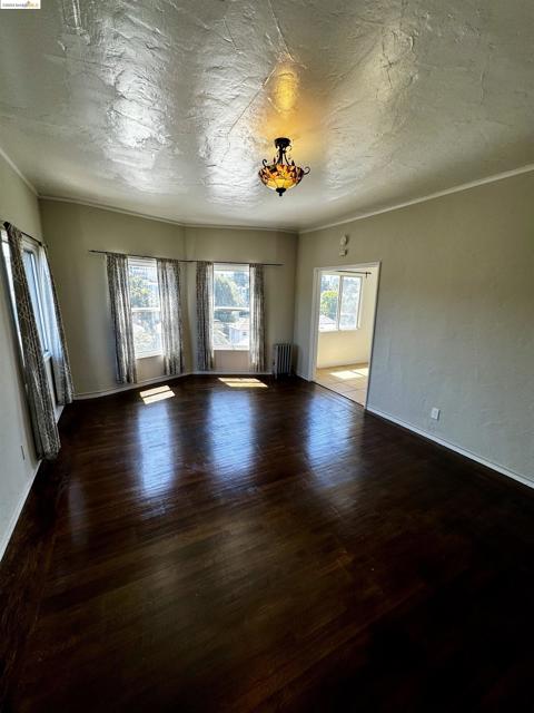 Image 1 of 24 For 410 Fairmount Ave