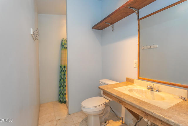 1400 Park Drive, Ojai CA: https://media.crmls.org/mediaz/a86d684d-fc09-432c-ad8b-6c743ee4dea0.jpg