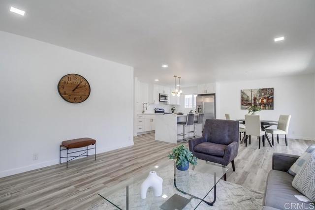 Image 7 of 24 For 928 Pecos Street