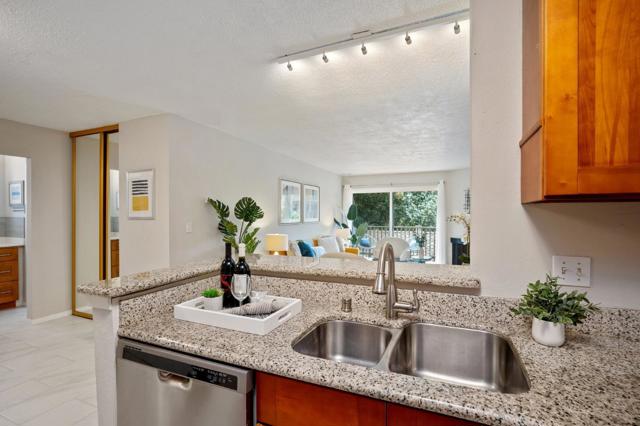 359 Half Moon Lane, Daly City CA: https://media.crmls.org/mediaz/a86e23ed-4015-409b-9fa2-a0bf6887db3b.jpg