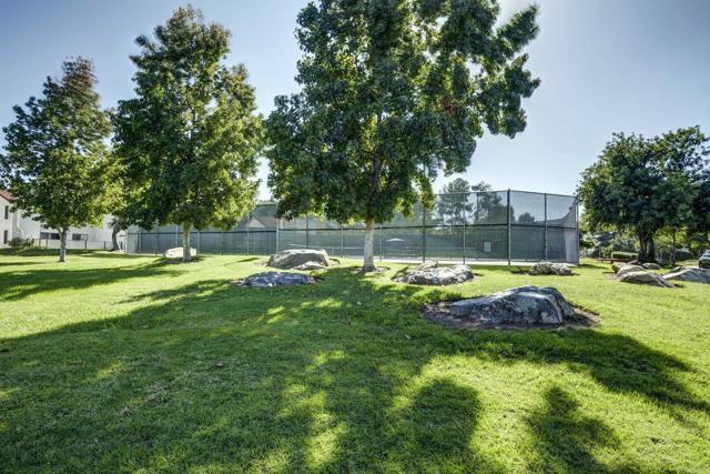 Detail Gallery Image 32 of 40 For 3115 Avenida Topanga, Carlsbad,  CA 92009 - 3 Beds | 2/1 Baths