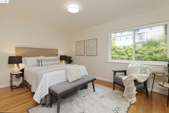Image 11 of 30 For 2093 Braemar Rd