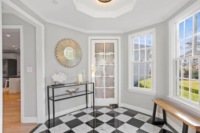 643 28th Avenue, San Mateo CA: https://media.crmls.org/mediaz/a8711b42-7a63-4619-9d45-5b4eafa019c3.jpg