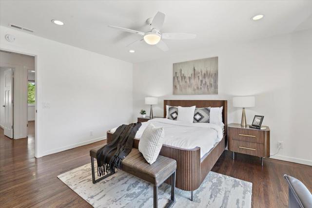 539 Los Ninos Way, Los Altos CA: https://media.crmls.org/mediaz/a8717efe-37f8-4229-bf1c-b47bd379a738.jpg