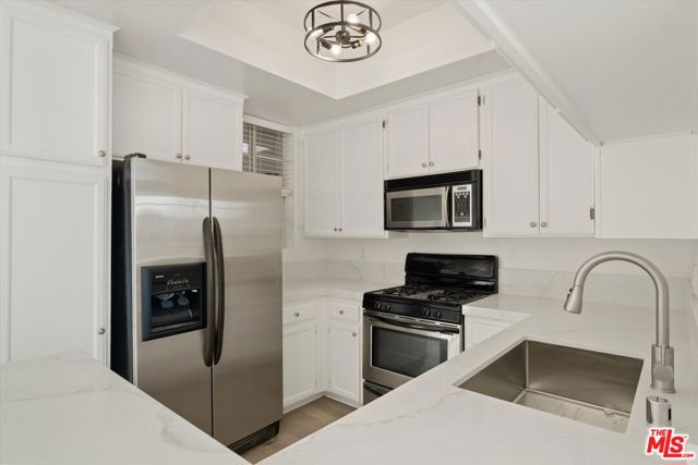 1225 Armacost Avenue, Los Angeles CA: https://media.crmls.org/mediaz/a8717f3b-c638-4a2f-9b7e-7ab7098efcdf.jpg