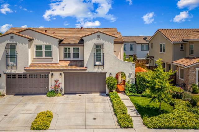 250 Calle Del Rey, Morgan Hill CA: https://media.crmls.org/mediaz/a87260d9-e76c-4caf-9753-9c8ce145b45e.jpg