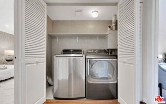 5340 Wilkinson Avenue, Valley Village CA: https://media.crmls.org/mediaz/a87593d8-f7d0-401c-bdcd-1ed24e644860.jpg