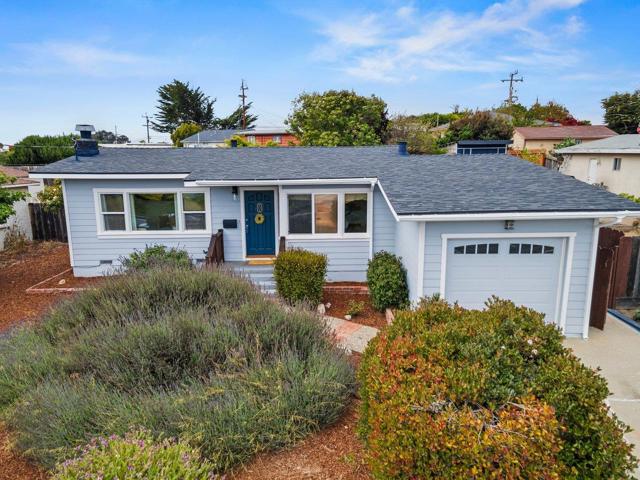 465 Harcourt Avenue, Seaside CA: https://media.crmls.org/mediaz/a878cb8e-6ff8-4173-9225-79e56de1a943.jpg