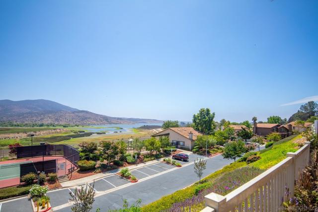 10145 Diamond Head Ct, Spring Valley CA: https://media.crmls.org/mediaz/a8791fd7-9b7b-4b70-b28e-9b5f852d4255.jpg