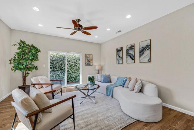 43270 Newport, Fremont CA: https://media.crmls.org/mediaz/a87bfaaf-df02-456e-ba07-355b9c251261.jpg