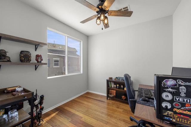 2745 White Pine Ct, Chula Vista CA: https://media.crmls.org/mediaz/a87d2f2e-8a57-4375-aaf4-44b411c1935c.jpg