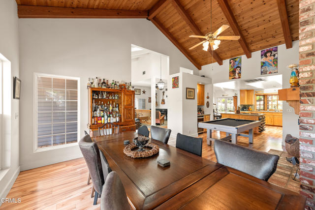 4850 N Moorpark Road, Thousand Oaks CA: https://media.crmls.org/mediaz/a87d2ff3-553b-4d4f-b0cb-f99a08c04c36.jpg