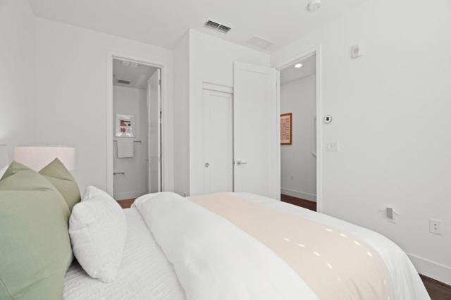 110 Hacienda Lane, Mountain View CA: https://media.crmls.org/mediaz/a87dc656-3fa4-42ad-a927-9825fe17f378.jpg