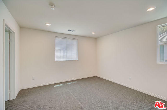 9113 Ballard Drive, 35 photo 11