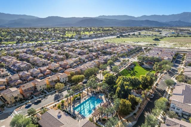 Image 24 of 27 For 653 Calle Vibrante