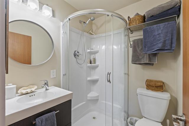 2269 71 Edinburg Ave, Cardiff by the Sea CA: https://media.crmls.org/mediaz/a87ec8b7-edb9-4099-a229-8fce17d4c368.jpg