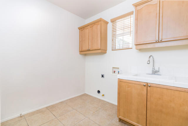 66168 S Agua Dulce Drive, Desert Hot Springs CA: https://media.crmls.org/mediaz/a87eff5c-0a83-4228-bb1f-4fa709ef3bac.jpg