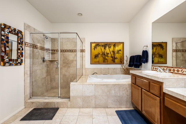 54580 Tanglewood, La Quinta CA: https://media.crmls.org/mediaz/a883547c-74d8-4890-9467-dd0a5468a142.jpg