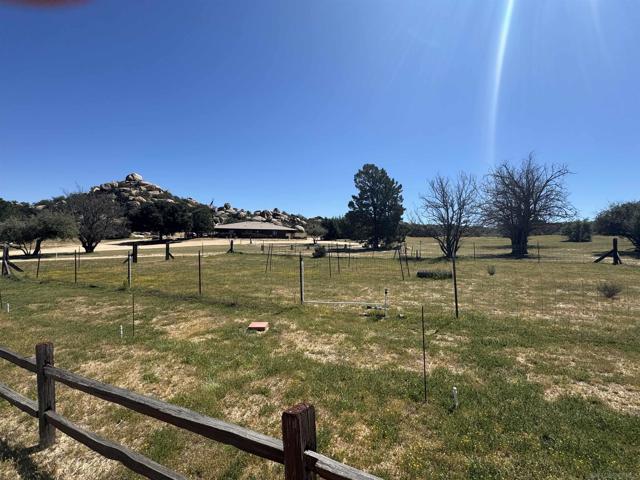 Image 16 of 75 For 41083 Old Highway 80