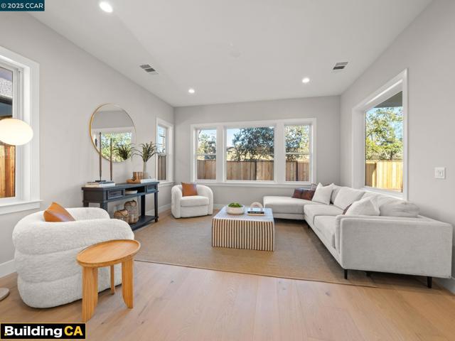 Image 5 of 35 For 251 Haleena Place