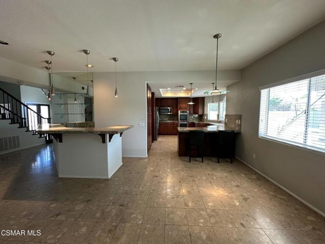 Image 2 of 18 For 41985 Hemingway Court