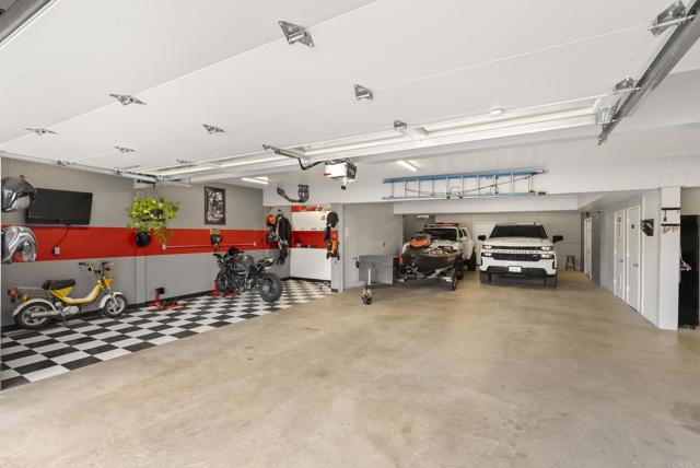 Detail Gallery Image 46 of 71 For 9309 Hillside, Spring Valley,  CA 91977 - 6 Beds | 5 Baths