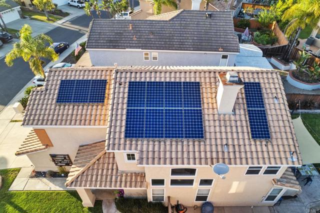 2471 Bear Rock, Escondido CA: https://media.crmls.org/mediaz/a887c801-01fc-4775-900c-5ba0366d109f.jpg