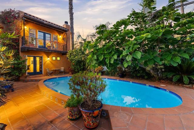 4965 Marlborough Drive, San Diego CA: https://media.crmls.org/mediaz/a888b77e-73fa-44fe-bf09-ac60a63cd011.jpg