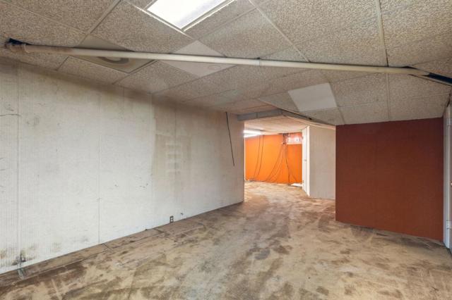 12095 Mount Hamilton Road, San Jose CA: https://media.crmls.org/mediaz/a88a1781-82ca-483d-91c1-3de61b9942de.jpg