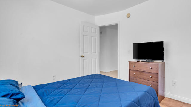 9210 Calle Barranca, Desert Hot Springs CA: https://media.crmls.org/mediaz/a88a225a-b250-408a-8c11-0b2a4e6bc4ca.jpg