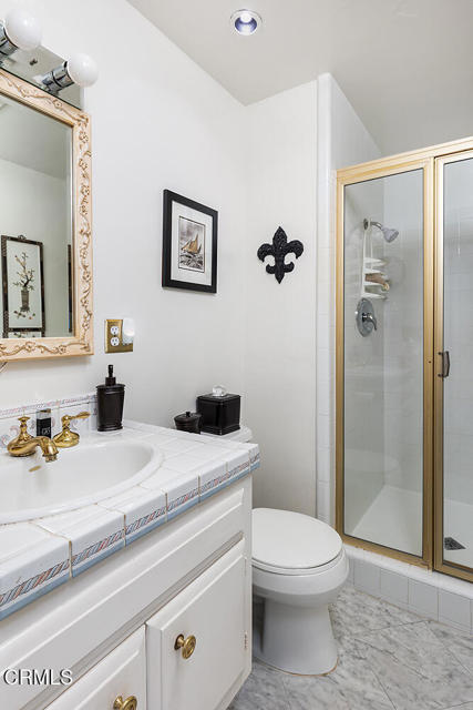 848 S ORANGE GROVE Boulevard, Pasadena CA: https://media.crmls.org/mediaz/a88a4f76-f85a-4c2c-b3a7-22a566cee2c0.jpg