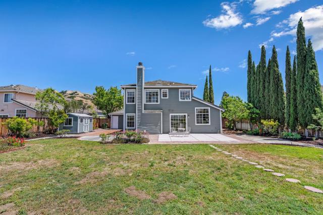 6261 Running Springs Road, San Jose CA: https://media.crmls.org/mediaz/a88ab308-6cc3-4de1-90d5-08c120b3476f.jpg