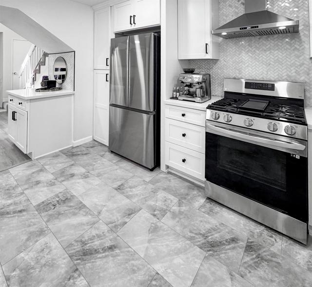 Detail Gallery Image 25 of 63 For 6145 Shoup Ave #41,  Woodland Hills,  CA 91367 - 2 Beds | 2 Baths