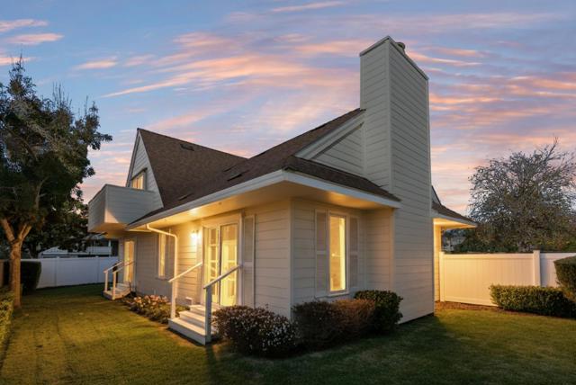 246 Via Novella, Aptos CA: https://media.crmls.org/mediaz/a88bf0f9-4bcd-4447-84f0-fd3984e463da.jpg